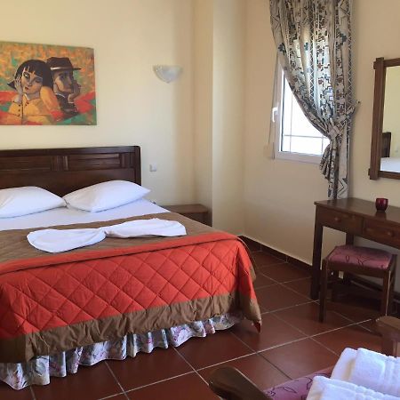 Toulipa Rooms Agia Ermioni Экстерьер фото