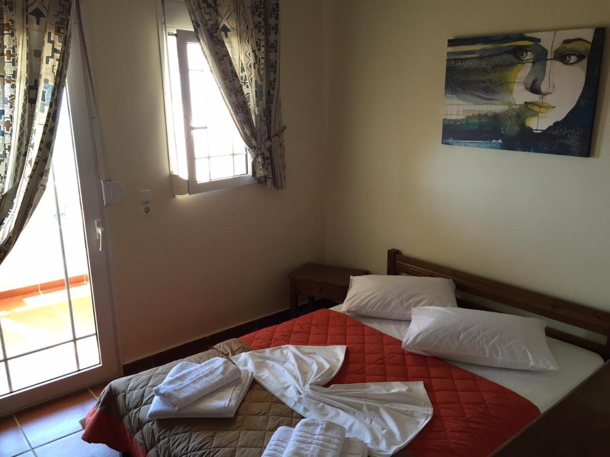 Toulipa Rooms Agia Ermioni Экстерьер фото