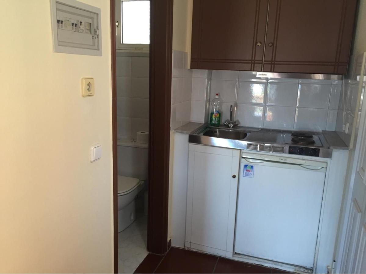 Toulipa Rooms Agia Ermioni Экстерьер фото