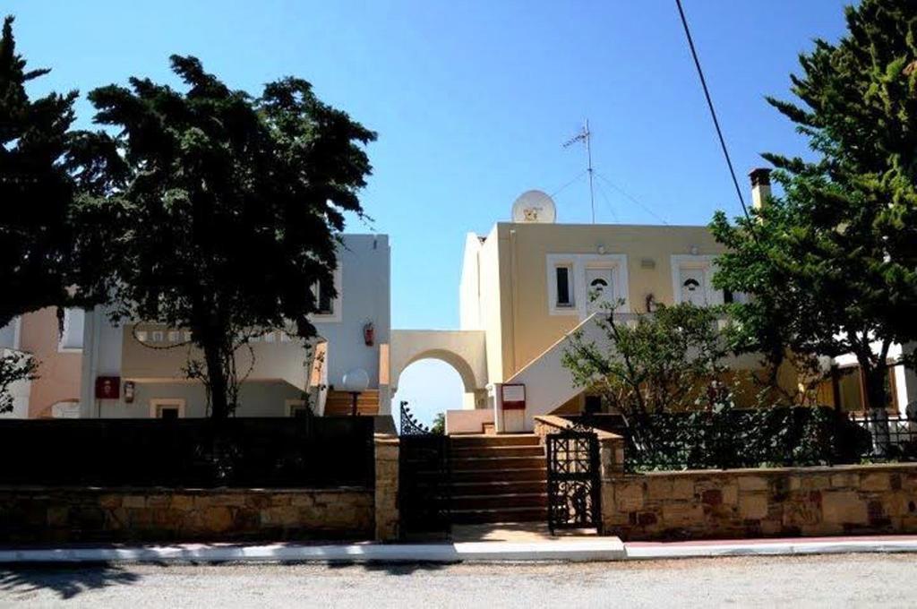 Toulipa Rooms Agia Ermioni Экстерьер фото
