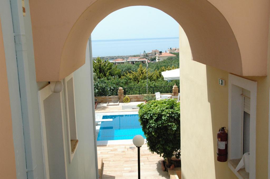 Toulipa Rooms Agia Ermioni Экстерьер фото